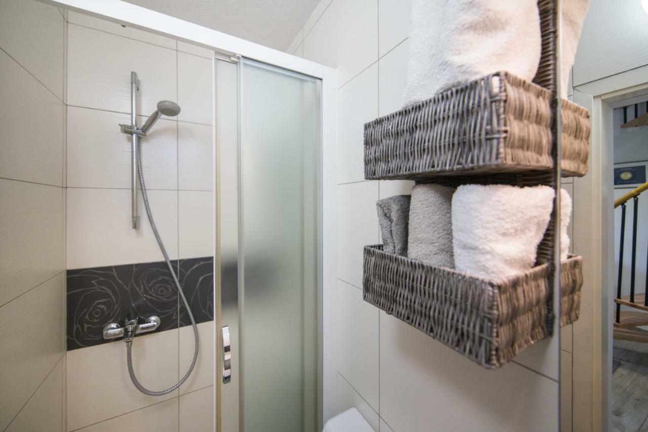 Studio Apartment Finta Rogotin エクステリア 写真